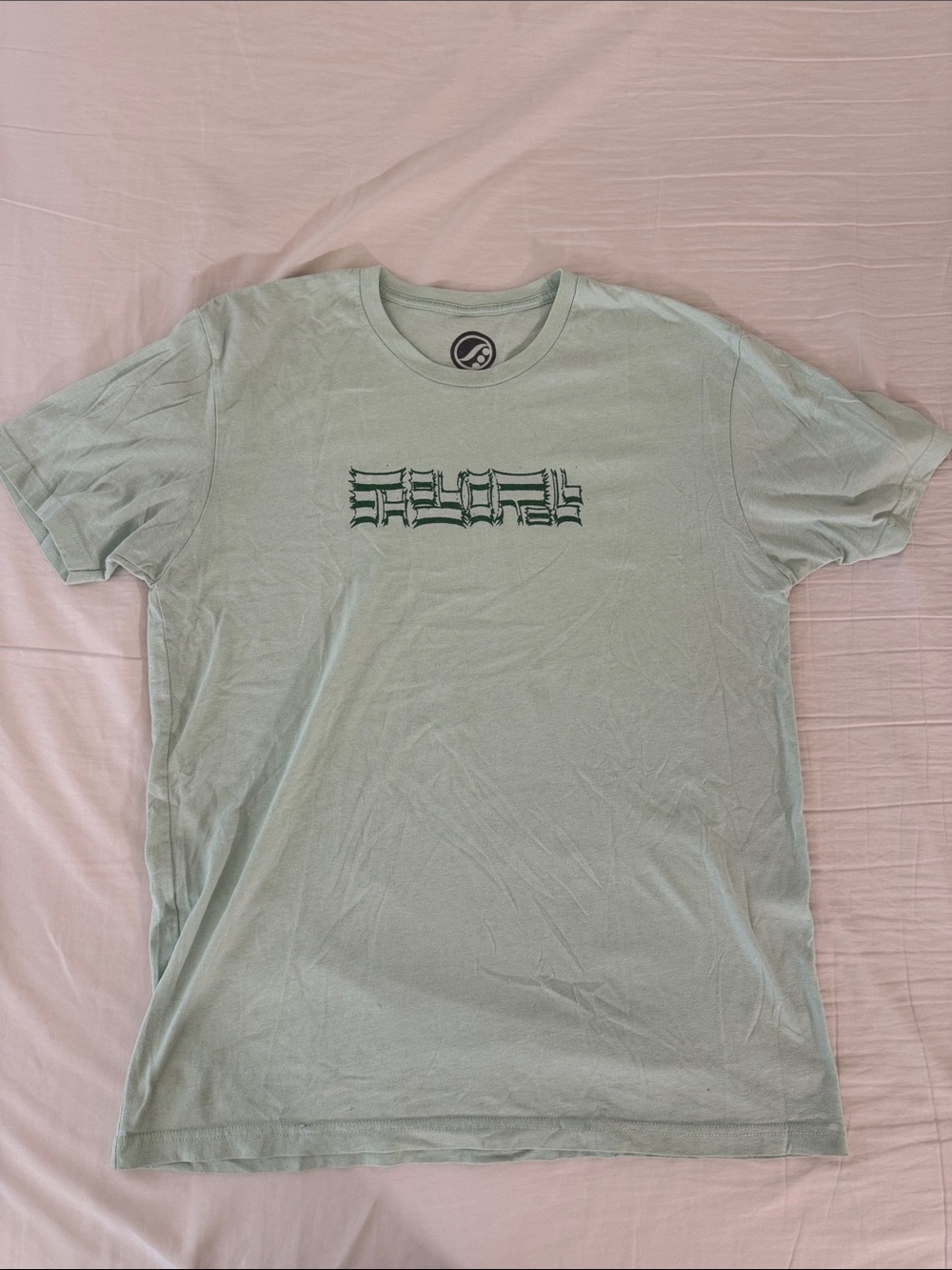 Shoyoroll vintage Men's Sage Green Graphic Short Sleeve Tee